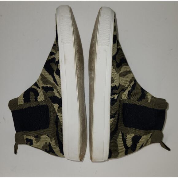 Mudd Size 8 Joanne Woman’s Mesh Sock Camouflage Pull-On Walking Shoes - Picture 12 of 13